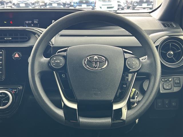 アクア Ｓ　グランパー　純正ナビ　全周囲　ＬＥＤヘッドライト　トヨタセーフティーセンス　レーンキープアシスト　前後コーナーセンサー　パーキングアシスト　オートライト　オートマチックハイビーム　スペアーキー　取説（21枚目）