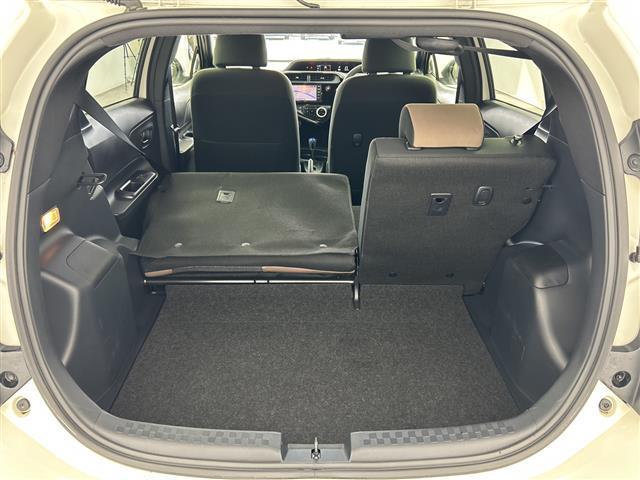 アクア Ｓ　グランパー　純正ナビ　全周囲　ＬＥＤヘッドライト　トヨタセーフティーセンス　レーンキープアシスト　前後コーナーセンサー　パーキングアシスト　オートライト　オートマチックハイビーム　スペアーキー　取説（37枚目）