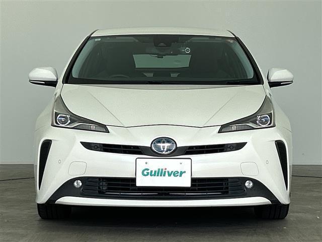 プリウス Ａ　禁煙車　純正ナビ　セーフティセンス　バックモニター　ブラインドスポットモニター　ヘッドアップディスプレイ　レーダークルーズコントロール　パワーバックドア　ワイヤレスチャージャー　パークアシスト（18枚目）
