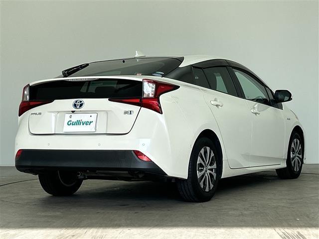 プリウス Ａ　禁煙車　純正ナビ　セーフティセンス　バックモニター　ブラインドスポットモニター　ヘッドアップディスプレイ　レーダークルーズコントロール　パワーバックドア　ワイヤレスチャージャー　パークアシスト（40枚目）