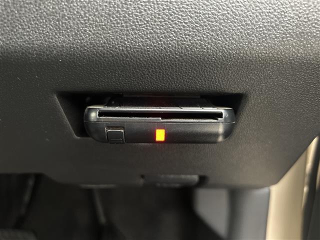 パッソ モーダ　純正ナビ　前後ドラレコ　バックカメラ　ＬＥＤヘッドライト　スマートキー　ＥＴＣ　ステアリングスイッチ　プッシュスタート（12枚目）