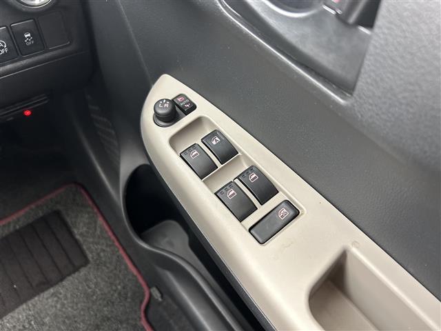 パッソ モーダ　純正ナビ　前後ドラレコ　バックカメラ　ＬＥＤヘッドライト　スマートキー　ＥＴＣ　ステアリングスイッチ　プッシュスタート（34枚目）