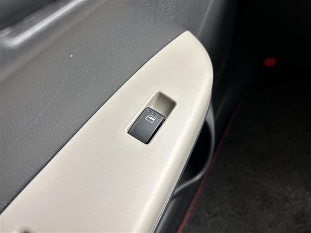 パッソ モーダ　純正ナビ　前後ドラレコ　バックカメラ　ＬＥＤヘッドライト　スマートキー　ＥＴＣ　ステアリングスイッチ　プッシュスタート（35枚目）