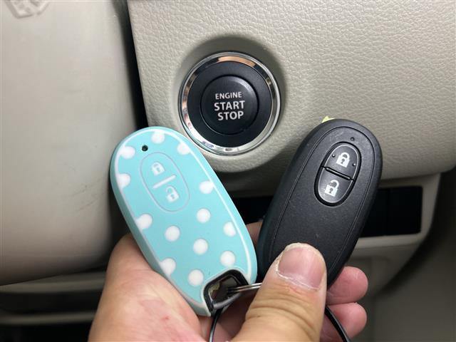 アルトラパン Ｘ　禁煙車　社外ナビ　シートヒーター　ＥＴＣ　オートライト　電動格納ミラー　衝突軽減ブレーキ　フルオートエアコン　プッシュスタート／スマートキー　スペアキー　アイドリングストップ　フルセグ　ＡＵＸ（9枚目）