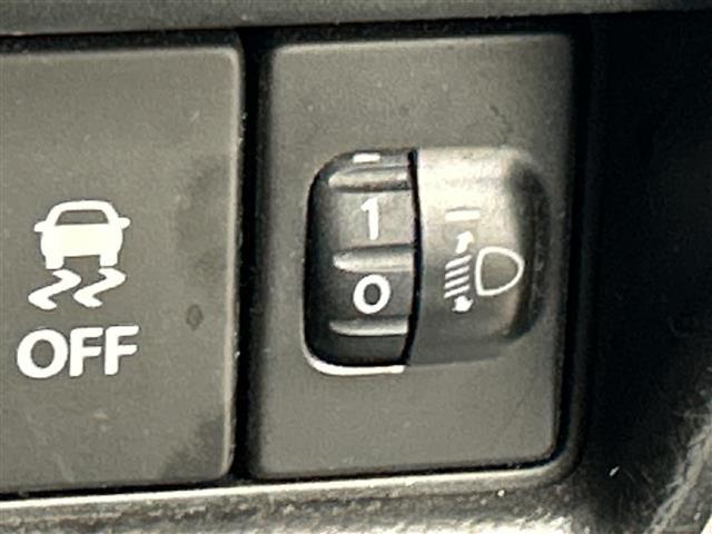 安心の全車保証付き！（※部分保証、国産車は納車後３ヶ月、輸入車は納車後１ヶ月の保証期間となります）。その他長期保証（有償）もご用意しております！※長期保証を付帯できる車両には条件がございます。