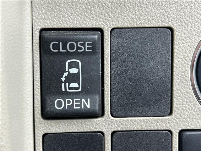 タント Ｘ　禁煙車　ナビ　オートエアコン　片側パワースライドドア　アイドリングストップ　ＥＴＣ　スマートキー　プッシュスタート　電格ミラー　Ｗエアバッグ　ＤＶＤ　フルセグ　オートライト　ＡＢＳ（6枚目）