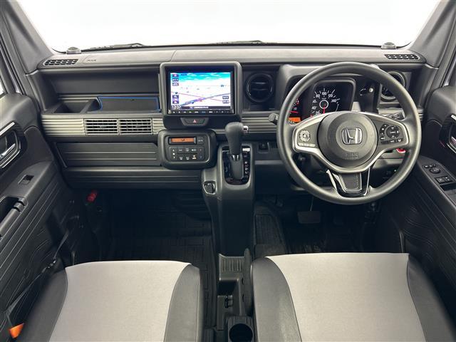 Ｎ－ＶＡＮ＋スタイル ファン・ターボ　禁煙車　純正８型ナビ　バックカメラ　ホンダセンシング　レーダークルーズコントロール　レーンキープアシスト　純正ＯＰラッピングボンネット　前後コーナーセンサー　社外リフトアップサス　純正サス積み込み（2枚目）
