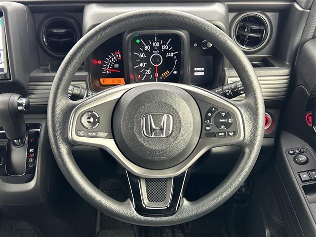 Ｎ－ＶＡＮ＋スタイル ファン・ターボ　禁煙車　純正８型ナビ　バックカメラ　ホンダセンシング　レーダークルーズコントロール　レーンキープアシスト　純正ＯＰラッピングボンネット　前後コーナーセンサー　社外リフトアップサス　純正サス積み込み（22枚目）