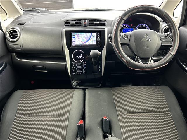 ｅＫカスタム Ｔセーフティパッケージ　禁煙車　社外ナビ　全周囲カメラ　ドラレコ　シートヒータークルコン　衝突軽減ブレーキ　レーンキープアシスト　ステアリングスイッチ　ＬＥＤヘッドライト　フォグライト　ＥＴＣ（2枚目）