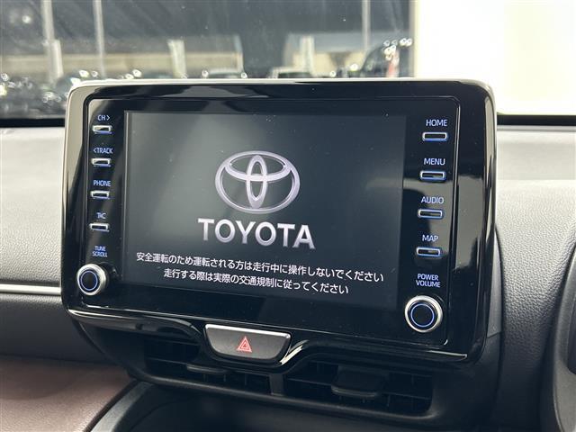 ヤリスクロス ハイブリッドZ 禁煙車/純正ナビ/パノラミックビューモニター/トヨタセーフティセンス/プリクラッシュセーフティ/レーダークルーズコントロール/オートマチックハイビーム/レーントレーシングアシスト/前席シートヒーター(4枚目)