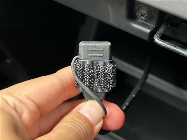 ノート ｅ－パワー　Ｘ　禁煙車　純正ナビ　全周囲カメラ　ドラレコ　ＬＥＤヘッドライト　衝突軽減ブレーキ　レーンキープアシスト　インテリジェントルームミラー　前後コーナーセンサー　スマートキー　プッシュスタート（20枚目）