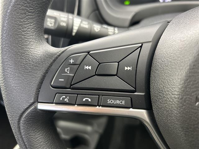 ノート ｅ－パワー　Ｘ　禁煙車　純正ナビ　全周囲カメラ　ドラレコ　ＬＥＤヘッドライト　衝突軽減ブレーキ　レーンキープアシスト　インテリジェントルームミラー　前後コーナーセンサー　スマートキー　プッシュスタート（21枚目）