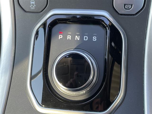 レンジローバーイヴォーク SEプラス 禁煙車 純正ナビ 衝突軽減ブレーキ レーンキープアシスト ブラインドスポットモニタ MERIDIAN 全方位カメラ 前席シートヒーター 前席メモリ機能付きパワーシート 本革シート ガラスルーフ ETC(25枚目)