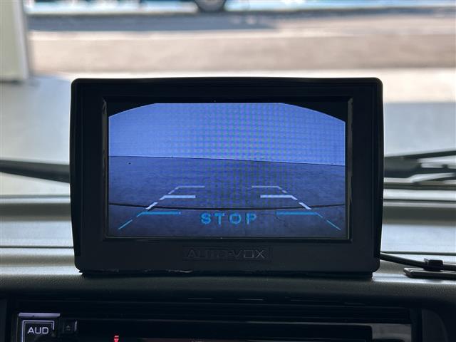 キャリイトラック ＫＣエアコン・パワステ　ＡＷＤ　ハ゛ックカメラ　社外オーテ゛ィオ（ＣＤ）　ＬＥＤヘット゛ライト　ＥＴＣ　ヘット゛ライトレヘ゛リンク゛スイッチ　スヘ゜アタイヤ付き　スヘ゜アキー１セット　荷台コ゛ムマット付き　人気ＭＴ車（4枚目）