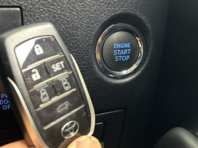 アルファード 2.5S Cパッケージ 禁煙車 純正ディスプレイオーディオ トヨタセーフティセンス 衝突軽減ブレーキ レーダークルーズコントロール レーントレーシングアシスト パワーバックドア 純正フリップダウンモニター 両側電動スライド(29枚目)