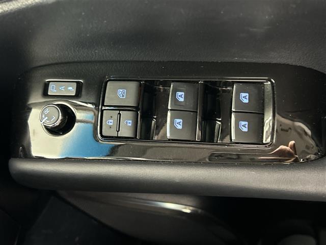 アルファード 2.5S Cパッケージ 禁煙車 純正ディスプレイオーディオ トヨタセーフティセンス 衝突軽減ブレーキ レーダークルーズコントロール レーントレーシングアシスト パワーバックドア 純正フリップダウンモニター 両側電動スライド(33枚目)