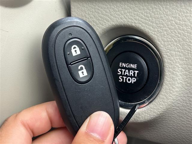 アルトラパン X 禁煙車 純正ナビ Bluetooth フルセグ 前席シートヒーター 全方位カメラ ETC オートライト 衝突軽減ブレーキ レーンキープアシスト プッシュスタート/スマートキー 純正アルミホイール(22枚目)