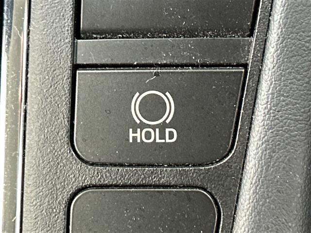 アルファード ２．５Ｓ　Ｃパッケージ　禁煙車　純正１０型ＳＤナビ　純正１２．１型フリップダウンモニター　トヨタセーフティセンス　衝突軽減ブレーキ　レーントレーシングアシスト　レーダークルーズコントロール　両側パワースライドドア　３眼ＬＥＤ（10枚目）