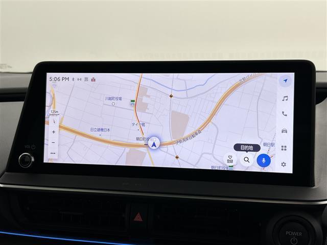 プリウス Ｚ　／禁煙車／純正ナビ／パノラミックビューモニター／ブラインドスポットモニター／パワーバックドア／運転席パワーシート（メモリ付き）／前席ベンチレーション／前席シートヒーター／トヨタセーフティセンス（4枚目）