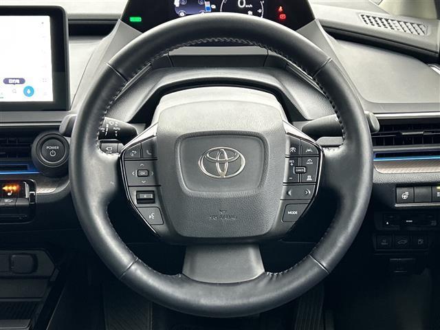 プリウス Ｚ　／禁煙車／純正ナビ／パノラミックビューモニター／ブラインドスポットモニター／パワーバックドア／運転席パワーシート（メモリ付き）／前席ベンチレーション／前席シートヒーター／トヨタセーフティセンス（21枚目）