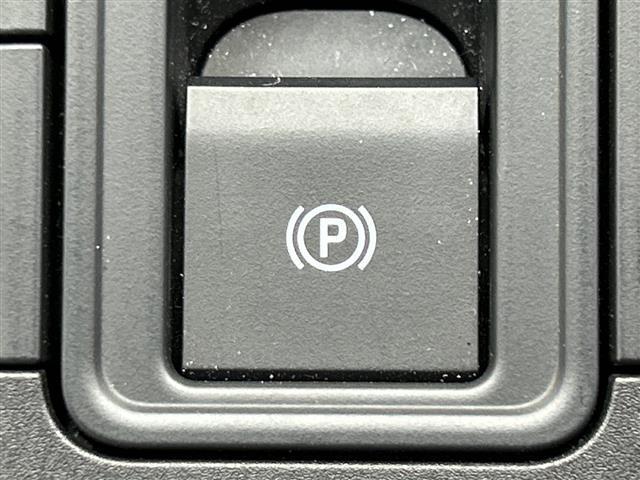 プリウス Ｚ　／禁煙車／純正ナビ／パノラミックビューモニター／ブラインドスポットモニター／パワーバックドア／運転席パワーシート（メモリ付き）／前席ベンチレーション／前席シートヒーター／トヨタセーフティセンス（35枚目）