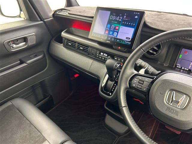 N-BOXカスタム ターボ 禁煙車 社外ディスプレイオーディオ アダプティブクルーズコントロール バックモニター 前席シートヒーター パドルシフト ハーフレザーシート 両側パワースライドドア LEDヘッドライト スペアキー(24枚目)