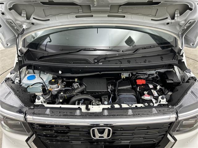 N-BOXカスタム ターボ 禁煙車 社外ディスプレイオーディオ アダプティブクルーズコントロール バックモニター 前席シートヒーター パドルシフト ハーフレザーシート 両側パワースライドドア LEDヘッドライト スペアキー(42枚目)