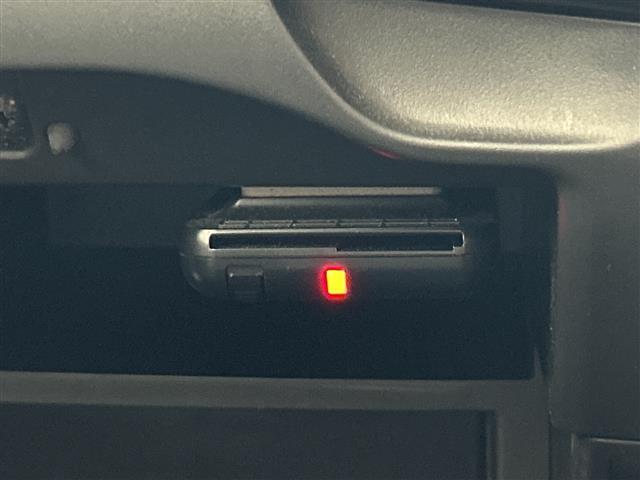 ノート ｅ－パワー　Ｘ　禁煙車　純正ナビ　エマージェンシーブレーキ　衝突軽減ブレーキ　レーンキープアシスト　レーダークルーズコントロール　アラウンドビューモニター　インテリジェントルームミラー　前後コーナーセンサー　ＬＥＤ（12枚目）