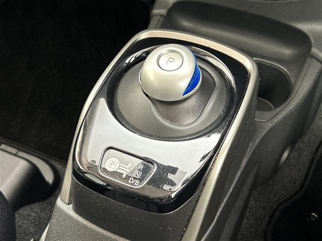 ノート ｅ－パワー　Ｘ　禁煙車　純正ナビ　エマージェンシーブレーキ　衝突軽減ブレーキ　レーンキープアシスト　レーダークルーズコントロール　アラウンドビューモニター　インテリジェントルームミラー　前後コーナーセンサー　ＬＥＤ（31枚目）