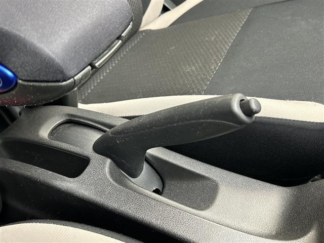 ノート ｅ－パワー　Ｘ　禁煙車　純正ナビ　エマージェンシーブレーキ　衝突軽減ブレーキ　レーンキープアシスト　レーダークルーズコントロール　アラウンドビューモニター　インテリジェントルームミラー　前後コーナーセンサー　ＬＥＤ（33枚目）