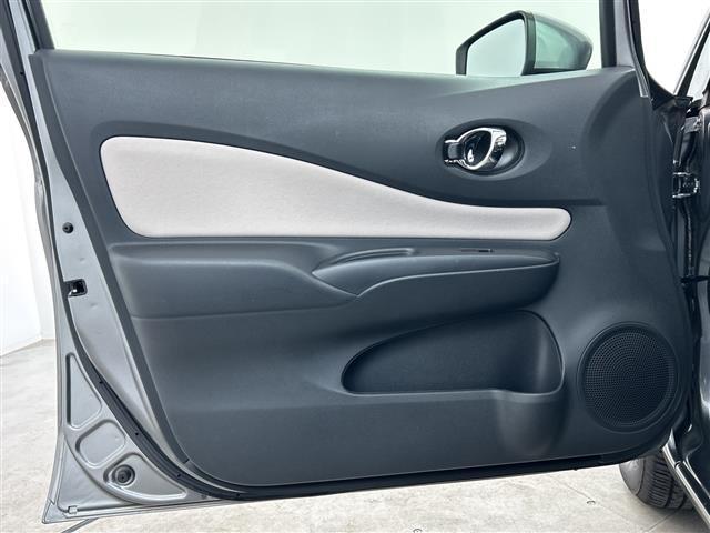 ノート ｅ－パワー　Ｘ　禁煙車　純正ナビ　エマージェンシーブレーキ　衝突軽減ブレーキ　レーンキープアシスト　レーダークルーズコントロール　アラウンドビューモニター　インテリジェントルームミラー　前後コーナーセンサー　ＬＥＤ（37枚目）