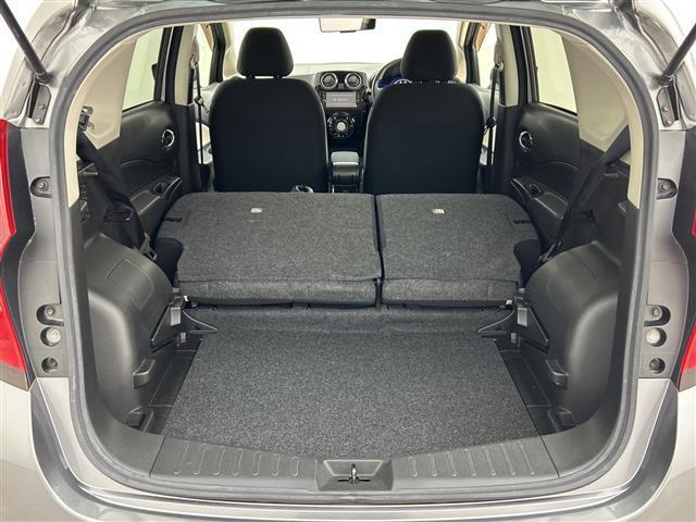 ノート ｅ－パワー　Ｘ　禁煙車　純正ナビ　エマージェンシーブレーキ　衝突軽減ブレーキ　レーンキープアシスト　レーダークルーズコントロール　アラウンドビューモニター　インテリジェントルームミラー　前後コーナーセンサー　ＬＥＤ（40枚目）