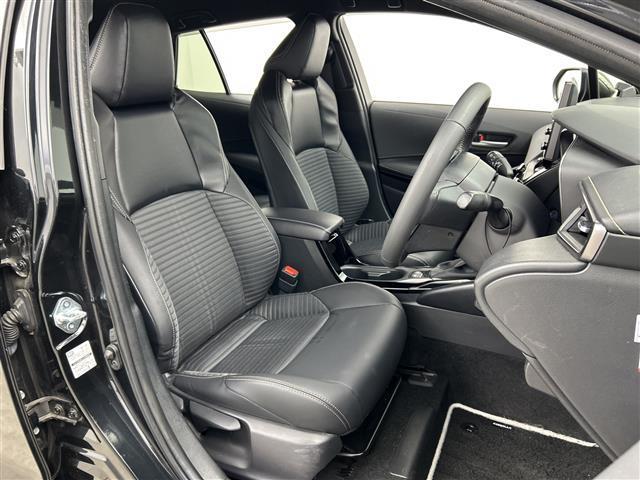 カローラツーリング ハイブリッド ダブルバイビー50ミリオンエディション 禁煙車/純正ディスプレイオーディオ/フルセグTV/走行中視聴可能/バックカメラ/レーダークルコン/衝突被害軽減システム/レーンキープアシスト/電動パーキング/純正ドライブレコーダー/ビルトインETC(14枚目)