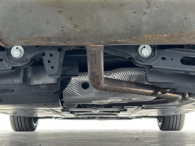 カローラツーリング ハイブリッド ダブルバイビー50ミリオンエディション 禁煙車/純正ディスプレイオーディオ/フルセグTV/走行中視聴可能/バックカメラ/レーダークルコン/衝突被害軽減システム/レーンキープアシスト/電動パーキング/純正ドライブレコーダー/ビルトインETC(44枚目)