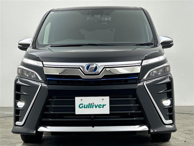 ヴォクシー ハイブリッドZS 煌 禁煙車 純正10型ナビ(フルセグ/CD/DVD/BT/AM/FM) 12.8型フリップダウンモニター バックカメラ フロントカメラ ドラレコ前後 シートヒーター トヨタセーフティーセンス クルコン(18枚目)