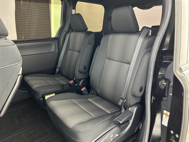 ヴォクシー ハイブリッドZS 煌 禁煙車 純正10型ナビ(フルセグ/CD/DVD/BT/AM/FM) 12.8型フリップダウンモニター バックカメラ フロントカメラ ドラレコ前後 シートヒーター トヨタセーフティーセンス クルコン(40枚目)