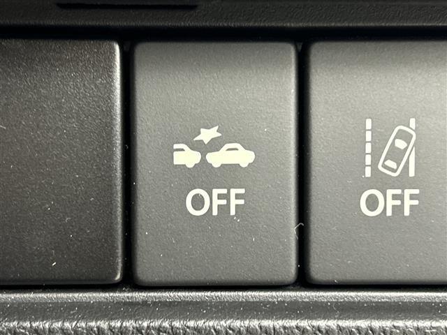 スイフトスポーツ ベースグレード 禁煙車/純正8型ナビ/Bluetooth/全方位モニター/衝突軽減ブレーキ/クルーズコントロール/ETC/LEDライト/フォグランプ/電動格納式ミラー/ステアリングリモコン/革巻きステアリング(8枚目)