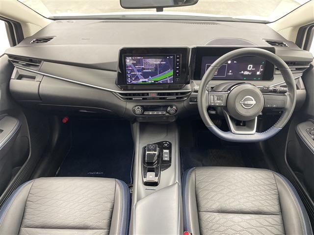 ノート オーテック　禁煙車　純正９インチメモリーナビ　エマージェンシーブレーキ　衝突軽減ブレーキ　レーンキープアシスト　オートハイビーム　バックカメラ　ＥＴＣ２．０　純正前後ドライブレコーダー　ステアリングスイッチ（3枚目）