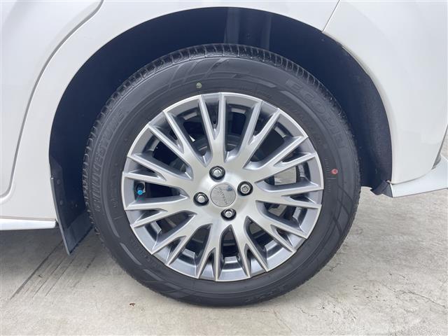 ノート オーテック　禁煙車　純正９インチメモリーナビ　エマージェンシーブレーキ　衝突軽減ブレーキ　レーンキープアシスト　オートハイビーム　バックカメラ　ＥＴＣ２．０　純正前後ドライブレコーダー　ステアリングスイッチ（42枚目）