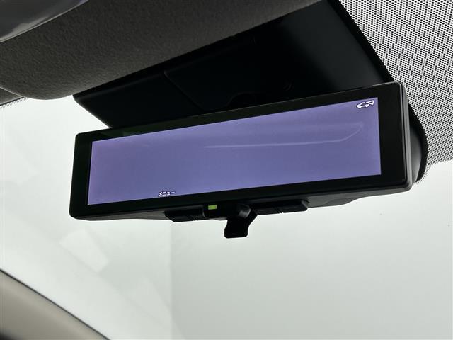 ノート Ｘ　禁煙車　純正９型ナビ　アラウンドビューモニター　エマージェンシーブレーキ　衝突軽減ブレーキ　レーンキープアシスト　プロパイロット　レーダークルーズコントロール　純正ＯＰ本革シート　ワイヤレス充電（7枚目）