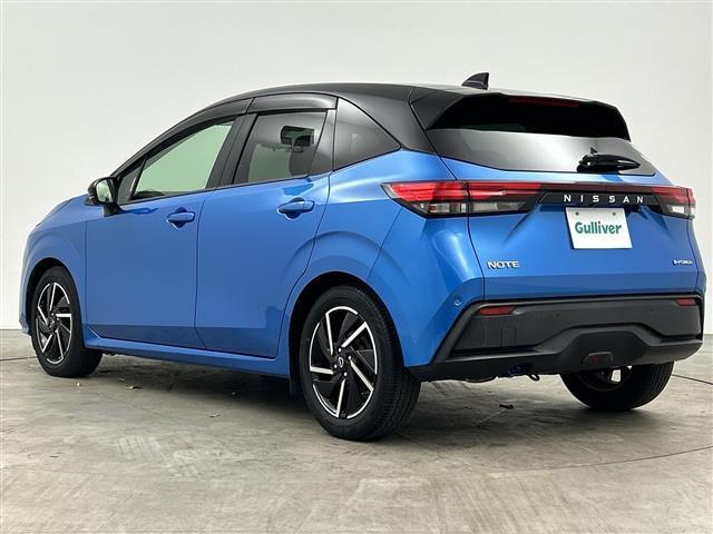ノート Ｘ　禁煙車　純正９型ナビ　アラウンドビューモニター　エマージェンシーブレーキ　衝突軽減ブレーキ　レーンキープアシスト　プロパイロット　レーダークルーズコントロール　純正ＯＰ本革シート　ワイヤレス充電（20枚目）