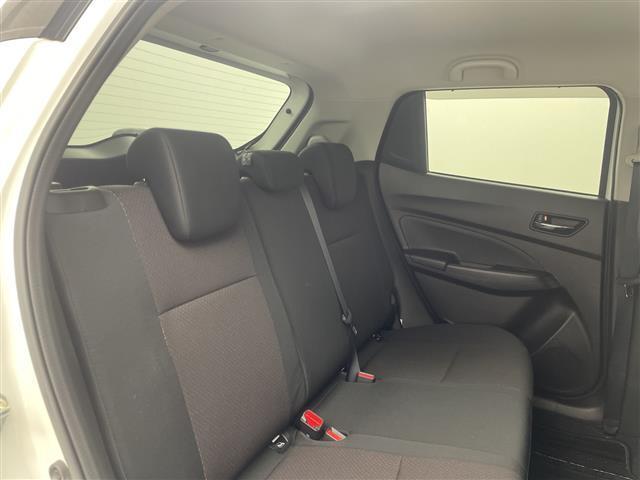 スイフトスポーツ ベースグレード　禁煙車　純正ナビ　クルーズコントロール　シートヒーター　ビルトインＥＴＣ　パドルシフト　ドライブレコーダー　ＴＶキャンセラー　オートライト　全方位カメラ　ステアリングスイッチ　衝突軽減ブレーキ（15枚目）