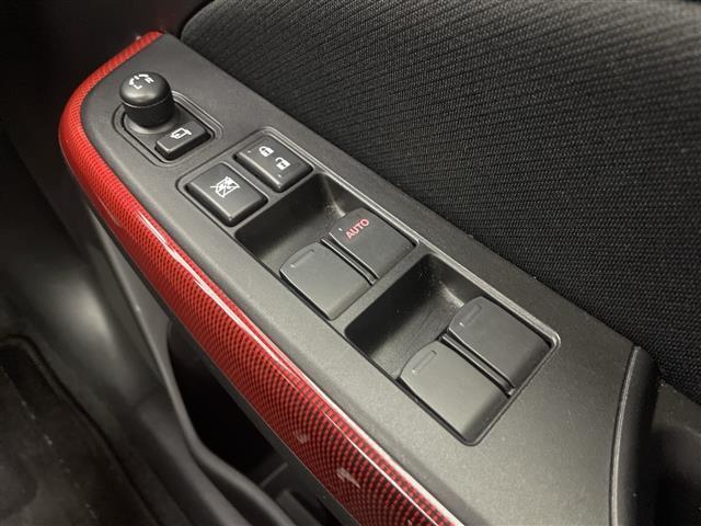 スイフトスポーツ ベースグレード　禁煙車　純正ナビ　クルーズコントロール　シートヒーター　ビルトインＥＴＣ　パドルシフト　ドライブレコーダー　ＴＶキャンセラー　オートライト　全方位カメラ　ステアリングスイッチ　衝突軽減ブレーキ（34枚目）