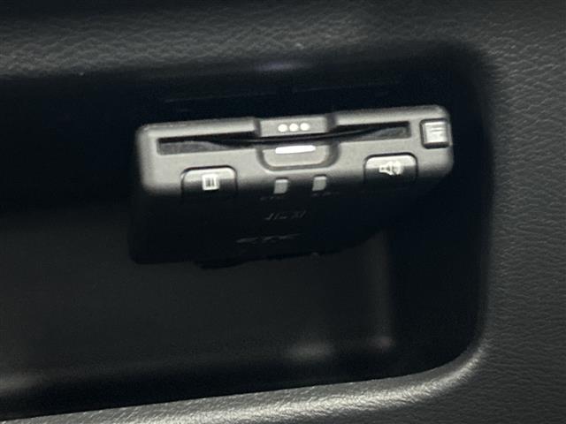 デイズ Ｘ　禁煙車　社外ディスプレイオーディオ　ＡｐｐｌｅＣａｒＰｒａｙ　ＡｎｄｒｏｉｄＡｕｔｏ　バックカメラ　エマージェンシーブレーキ　ＥＴＣ　クリアランスソナー　オートライト　車線逸脱　ステアリングスイッチ（10枚目）