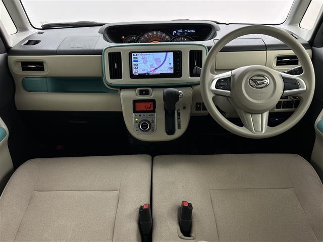 ムーヴキャンバス Ｇホワイトアクセントリミテッド　ＳＡＩＩＩ　禁煙車／スマートアシスト３／純正ＳＤナビ／フルセグＴＶ／パノラミックビューモニター／両側パワースライドドア／ＬＥＤオートライト／フォグランプ／コーナーセンサー／ＥＴＣ／ドライブレコーダー／スマートキー（3枚目）