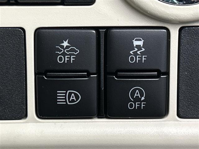 ムーヴキャンバス Ｇホワイトアクセントリミテッド　ＳＡＩＩＩ　禁煙車／スマートアシスト３／純正ＳＤナビ／フルセグＴＶ／パノラミックビューモニター／両側パワースライドドア／ＬＥＤオートライト／フォグランプ／コーナーセンサー／ＥＴＣ／ドライブレコーダー／スマートキー（9枚目）