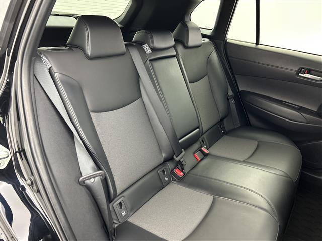 カローラクロス ハイブリッド　Ｚ　禁煙車／純正ディスプレイオーディオ／全方位カメラ／トヨタセーフティセンス／レーダークルーズコントロール／前席シートヒーター／パワーバックドア／ＢＳＭ／オートハイビーム／ハーフレザーシート／ＥＴＣ（15枚目）
