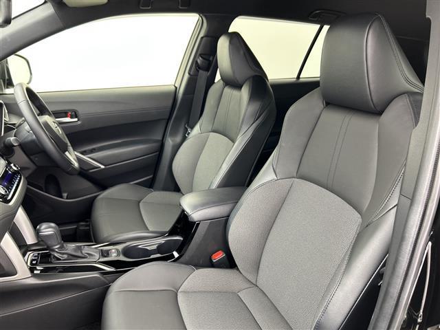 カローラクロス ハイブリッド　Ｚ　禁煙車／純正ディスプレイオーディオ／全方位カメラ／トヨタセーフティセンス／レーダークルーズコントロール／前席シートヒーター／パワーバックドア／ＢＳＭ／オートハイビーム／ハーフレザーシート／ＥＴＣ（38枚目）