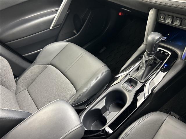 カローラクロス ハイブリッド　Ｚ　禁煙車／純正ディスプレイオーディオ／全方位カメラ／トヨタセーフティセンス／レーダークルーズコントロール／前席シートヒーター／パワーバックドア／ＢＳＭ／オートハイビーム／ハーフレザーシート／ＥＴＣ（39枚目）