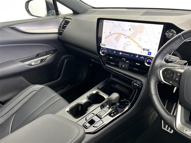 ＮＸ ＮＸ３５０ｈ　Ｆスポーツ　禁煙車　ワンオーナー　全周囲カメラ　ムーンルーフ　１４型でィスプレイオーディオ　ハンズフリー電動リアゲート　純正ＯＰオレンジキャリパー　パワーシート　全席シートヒーター　ＤＮ席ベンチレーション（21枚目）